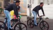 दिल्ली-मेरठ एक्सप्रेसवेवर सलमान चालवणार ई-सायकल 