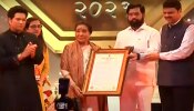 ज्येष्ठ गायिका आशा भोसले यांच्या सोनेरी कारकीर्दीचा गौरव, महाराष्ट्र भूषण पुरस्काराने सन्मान