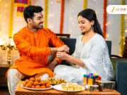 Raksha Bandhan 2025 : बहिण भावाव्यतीरिक्त कुणाला बांधू शकते राखी? शास्त्र काय सांगतं? 