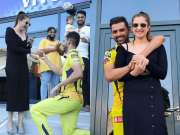 IPL सामन्यात केलं गर्लफ्रेंडला प्रपोज, धोनी होता लव्ह गुरु, ऐका दीपक चहरची भन्नाट लव्हस्टोरी 