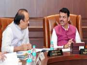 'कोकाटेंची खाती कुणाला द्यायची, ते सांगा?' फडणवीस-अजितदादांच्या बैठकीतील इनसाईड स्टोरी!