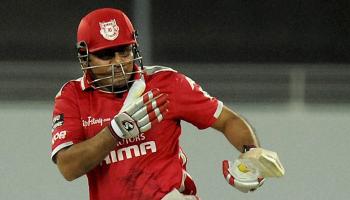 सेहवाग करू शकतो टीम इंडियात कमबॅक - बांगर