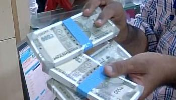 मोदी सरकार देणार २ लाखांचं बक्षीस, घर बसल्या करावं लागणार &#039;हे&#039; काम