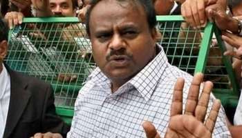 &#039;मतं मोदींना आणि कामं माझ्याकडून हवीत&#039;, कुमारस्वामींचं वादग्रस्त वक्तव्य चर्चेत