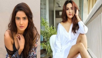  फॅनने फोटोच्या निमित्तानं केलं अभिनेत्रीला Kiss; धक्कादायक प्रकार कॅमेऱ्यात कैद 