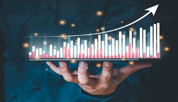 Rakesh Jhunjhunwala यांच्या पोर्टफोलिओमधील हा शेअर, आणखी देणार जबरदस्त नफा? एका वर्षात दुप्पट झाला पैसा