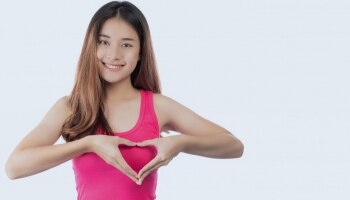 Samudrika Shastra: ब्रेस्टच्या आकारावरुन ओळखा महिलेचा स्वभाव, या स्त्रिया गाजवतात वर्चस्व