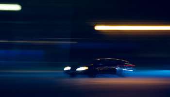 Gang Rape In Delhi : दिल्ली पुन्हा हादरली! दहा वर्षानंतर धावत्या कारमध्ये पुन्हा घडली तशीच भयानक घटना