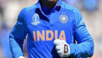 MS Dhoni : महेंद्रसिंग धोनीचे टॉप 10 रेकॉर्ड, टाका एक नजर !