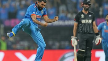 IND vs NZ : वानखेडेवर शमीची &#039;सत्ता&#039;, टीम इंडियाची फायनलमध्ये थाटात एन्ट्री! 