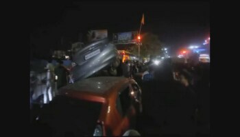 Nagpur News : नागपुरात बेदरकार ट्रकची 10 हून अधिक वाहनांना धडक; रुग्णवाहिकेचा चेंदामेंदा, अनेकांना गंभीर दुखापत