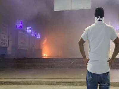 Breaking News: चर्चगेट रेल्वे स्थानकात आग लागल्याने गदारोळ, नेमकं काय झालं?