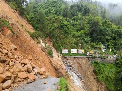 Weather Update : डोंगरकडे कोसळणार; 64 रस्ते ठप्प... IMD कडून हवामानासंदर्भात धडकी भरवणारा इशारा 