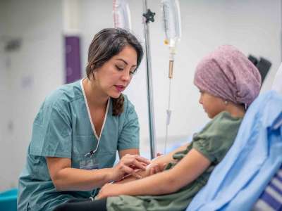 कॅन्सरचे निदान झालेली व्यक्ती किती काळ जगू शकते? डॉक्टरांनी सांगितले किती वर्षे शिल्लक? जाणून घ्या!