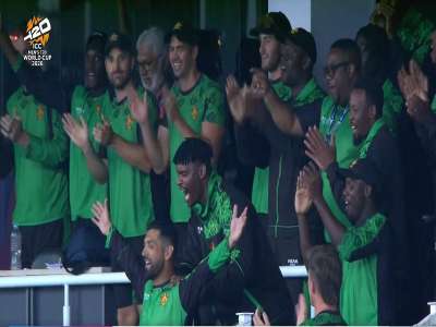 T20 World Cup: ना सामना झाला, ना एक चेंडू खेळले तरीही झिम्बाब्वेचं एकच सेलिब्रेशन, सगळं मैदान पाहत राहिलं