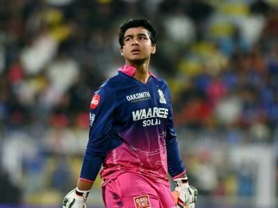 IPL 2026: वैभव सूर्यवंशी आपल्याच संघावर नाराज! राजस्थान रॉयल्सचा 'तो' निर्णय पटेना