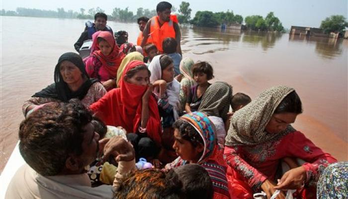 जम्मू-काश्मीरच्या पुरात 122 मुंबईकर फसलेत