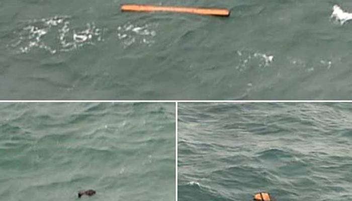 एअर एशिया :  बेपत्ता विमानातील ४० मृतदेह समुद्रातून काढले