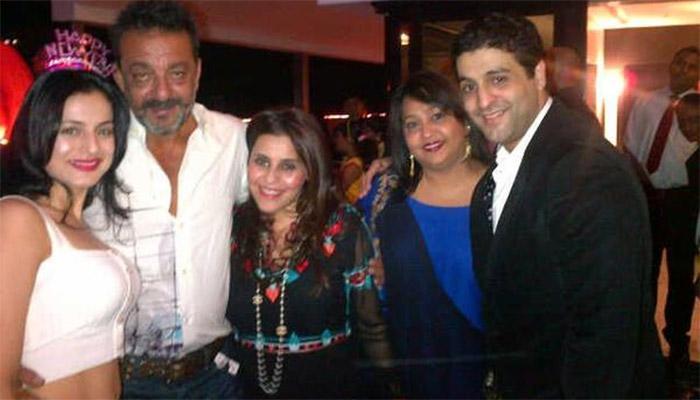 Sanjay Dutt celebrates New Year with Bollywood friends