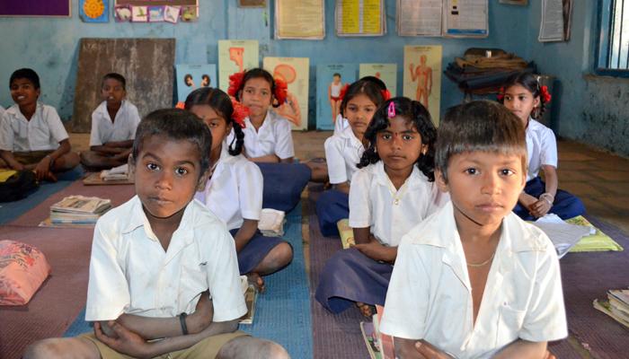 राज्यभरात शिक्षकांचं उद्या &#039;शाळा बंद&#039; आंदोलन