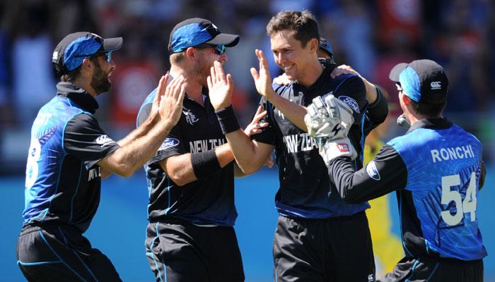 स्कोअरकार्ड : न्यूझीलंड बांग्लादेशवर ३ विकेटसनं केली मात!