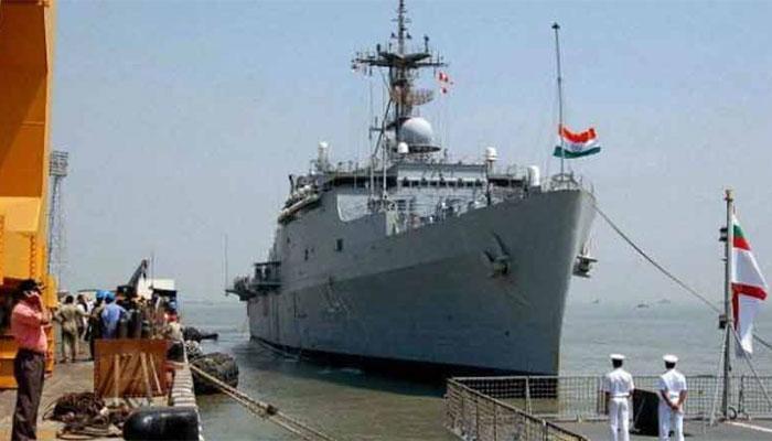 भारतीय नौसेनेनं केली ४३९ भारतीय नागरिकांची येमेनमधून सुटका