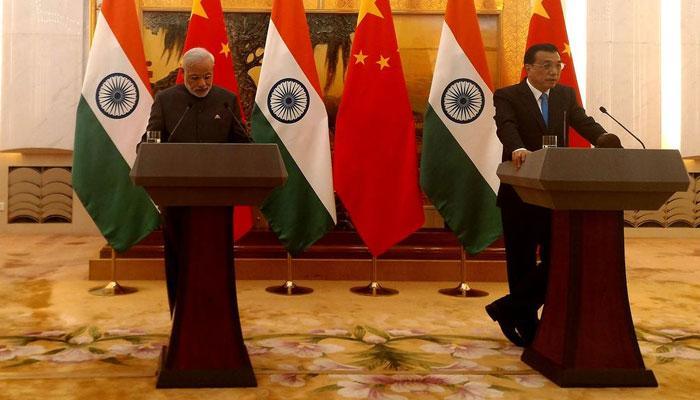 भारत-चीन दरम्यान २४ करांरांवर पंतप्रधानांच्या स्वाक्षऱ्या 
