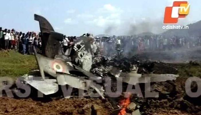 पश्चिम बंगालमध्ये हवाई दलाच्या विमानाचा अपघात