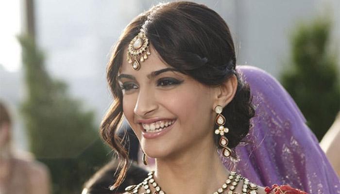 Sonam Kapoor: Bollywood`s fashionista