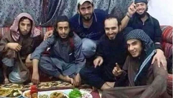रमजानचे भोजन घेतल्यानंतर इसिसचे ४५ दहशतवादी मृत्यूमुखी
