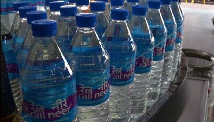 भारतीय रेल्वेकडून गुड न्यूज...पाण्याची बाटली ५ रुपयांत