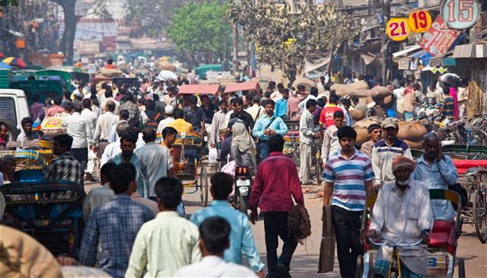 तुम्ही स्वतःला &#039;मीडल क्लास&#039; मानत असाल तर.... हे जरूर वाचा