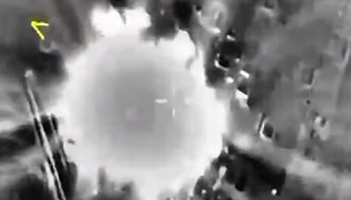 ISISच्या मुख्यालयावर रशियाचा बॉम्बहल्ला, व्हिडिओ इंटरनेटवर वायरल