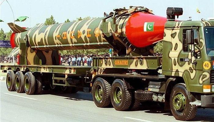 भारताविरुद्ध युद्धासाठी पाकिस्तानची &#039;न्युक्लिअर&#039; रणनीती - चौधरी