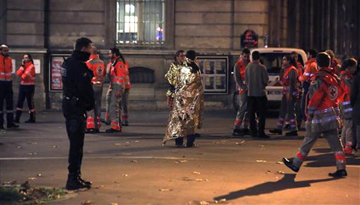 पॅरिस अतिरेकी हल्ला : सोशल मीडियावर &#039;इसिस&#039;चा जल्लोष