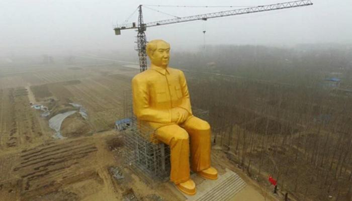जगभरातून खिल्ली उडाल्यानंतर चीनने हटवला सोन्याचा माओचा पुतळा 