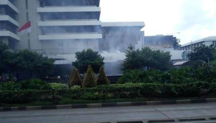  इंडोनेशियाची राजधानी जकार्तामध्ये स्फोट