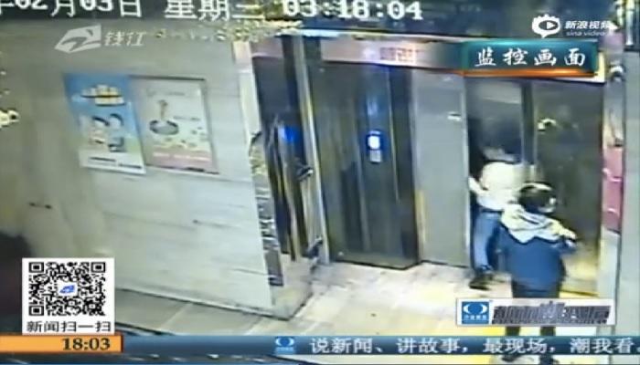  Viral Video: दारुड्याने लिफ्टचा दरवाजा तोडून पडला खड्ड्यात