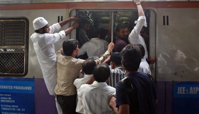 रेल्वे बजेट २०१६ : मुंबईकरांसाठी चर्चगेट-विरार, सीएसटी-पनवेल एलिव्हेटेड