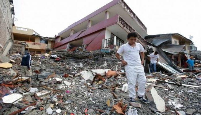 इक्वाडोरमधल्या भूकंपातील बळींची संख्या ४१३ वर
