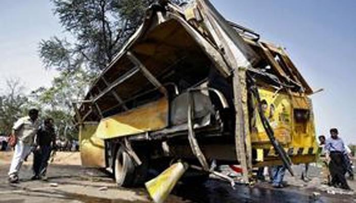 तेलंगणात अपघात, महाराष्ट्रातल्या एकाच कुटुंबातील १५ जणांचा मृत्यू 
