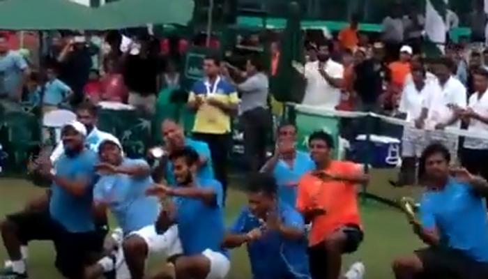 डेव्हिस कप स्पर्धेत विजयानंतर भारतीय टेनिसपटूंचा डान्स