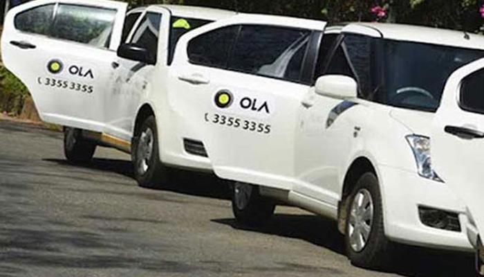 मुंबईत ओला - उबर टॅक्सीविरोधात टॅक्सी, रिक्षाची बेमुदत संपाची हाक