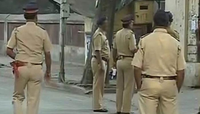 मुंबईत टँकरची पोलिसांना धडक, सहा पोलीस जखमी 