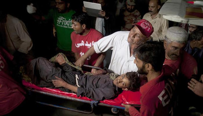 बलुचिस्तानात 14 वर्षांच्या मुलानं घडवला आत्मघाती हल्ला, 52 ठार 