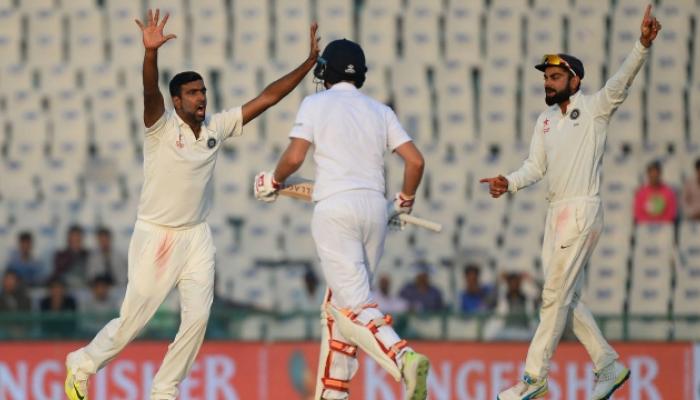 मोहाली टेस्टवर भारताची पकड