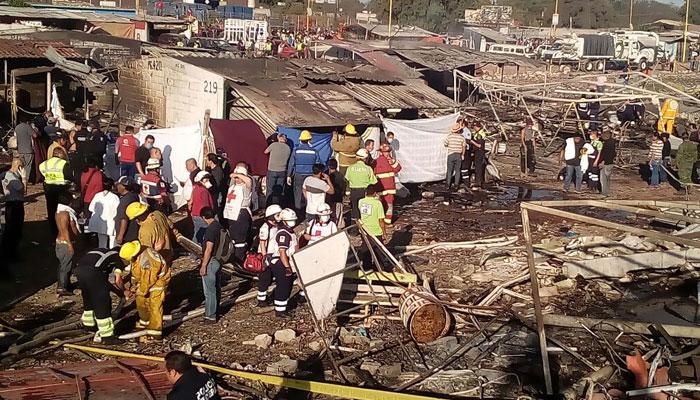 मॅक्सिकोत फटाका मार्केट आगीत 26 जणांचा होरपळून मृत्यू