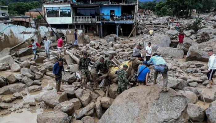 कोलंबियामध्ये भूस्सखलनात २५४ जणांचा बळी