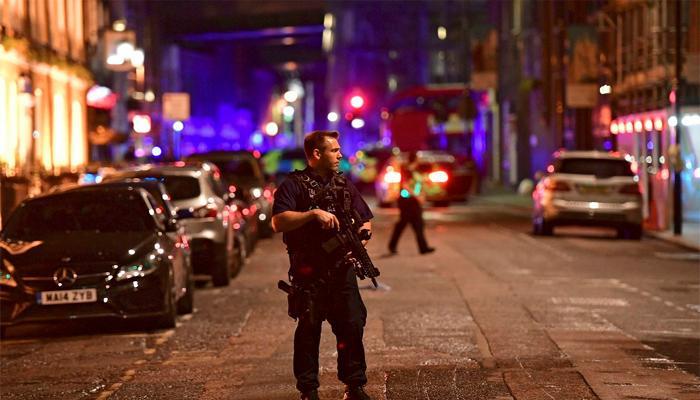 लंडन दहशतवादी हल्ल्यात ७ जणांचा मृत्यू, २० जखमी