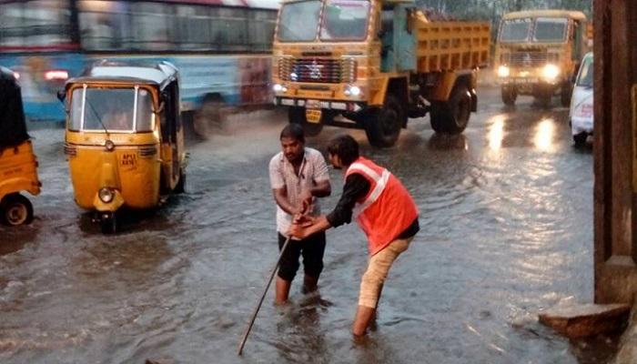 हैदराबादला मान्सूनपूर्व पावसाचा तडाखा